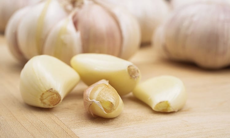 How Does Garlic Help Improve Male Fertility