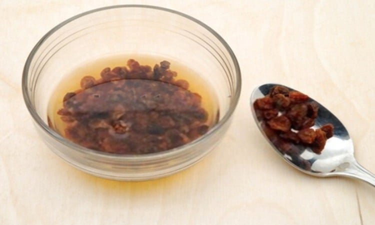 Soaked Raisins