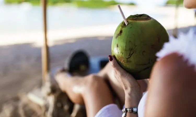 Coconut water during pregnancy fights off acidity