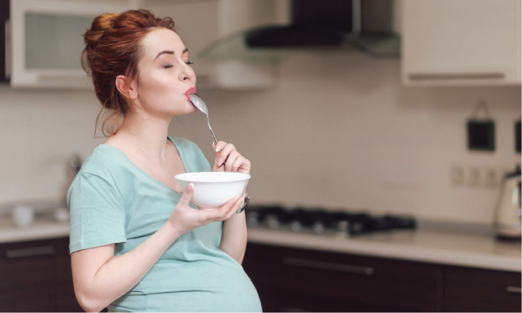 Pregnancy food cravings could be hormonal