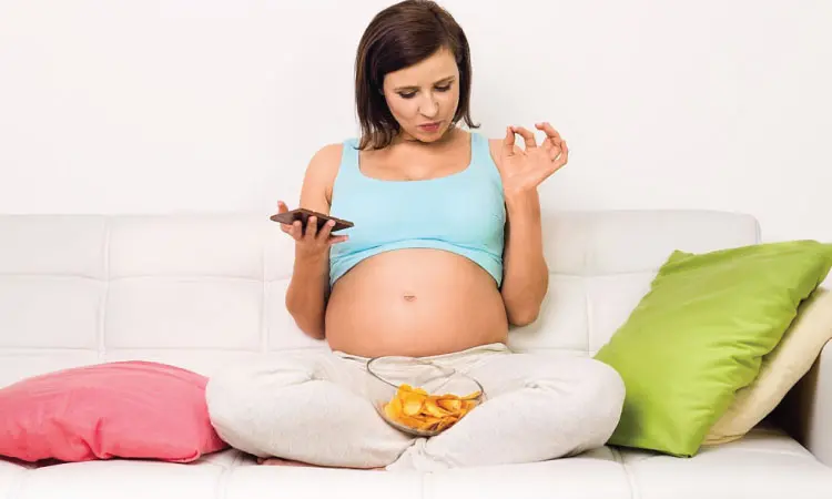 8 Things To Know If Eating Banana Chips During Pregnancy