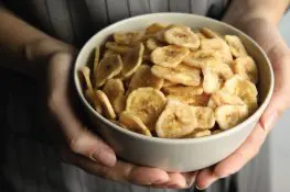 Eating Banana Chips During Pregnancy- 8 Things You Should Know