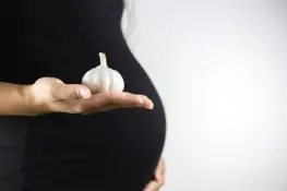 Garlic During Pregnancy - Benefits Risks And Precautions