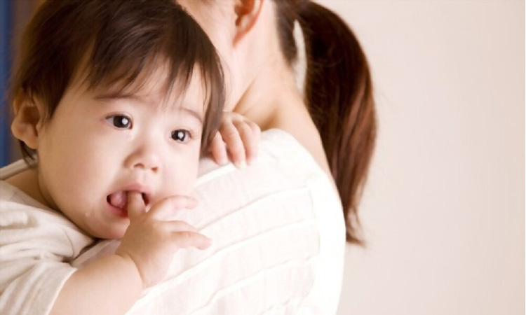 6 Ways To Stop Baby Crying After Feeding