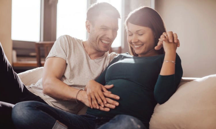 Pregnancy After 30 - 8 Benefits