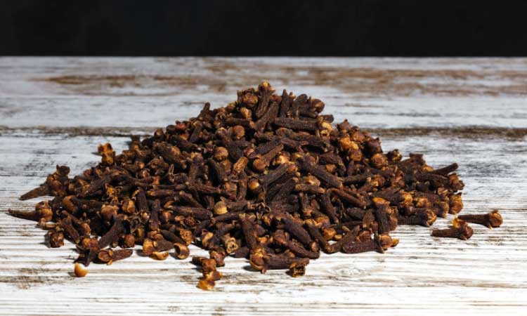 Cloves help to boost immunity