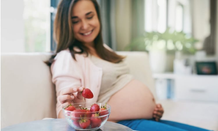 How To Have Strawberries During Pregnancy