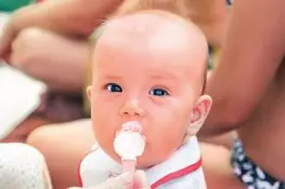 Introducing Curd To Babies: When, How, Benefits And Risks