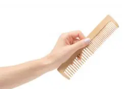 Managing Labor Pains By Holding A Comb - Fact Or Myth