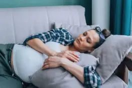 9 Ways To Overcome Tiredness During Pregnancy