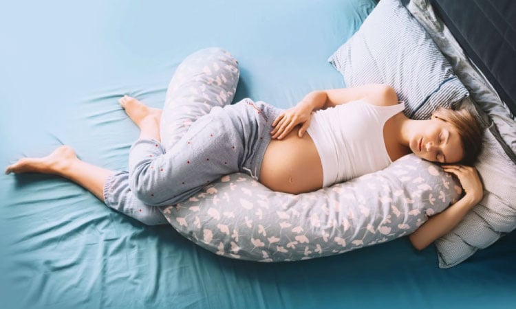 9 Ways To Overcome Tiredness During Pregnancy