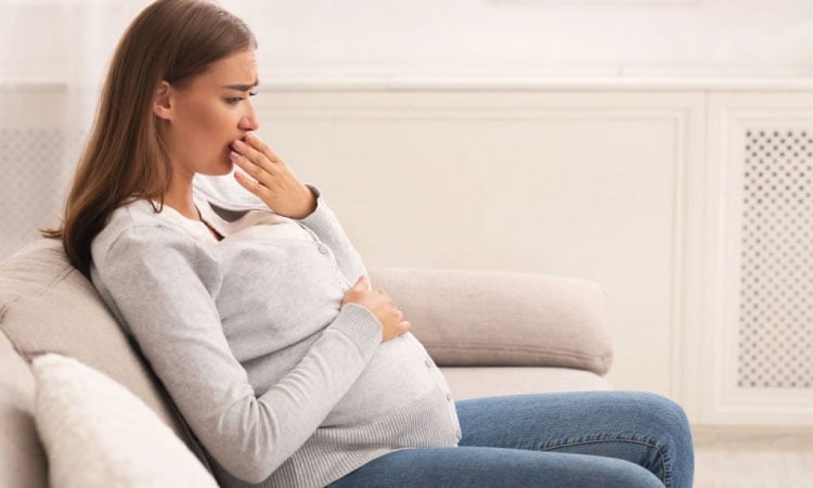 Are fetal hiccups during pregnancy a serious issue
