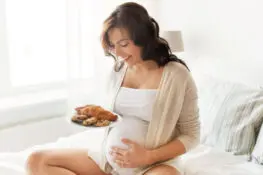 Eating Bread During Pregnancy – Is It Healthy