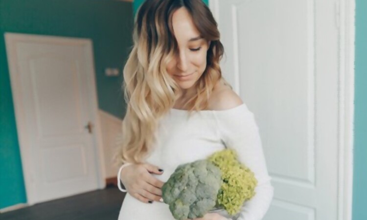 5.  Raw broccoli is  safe during pregnancy